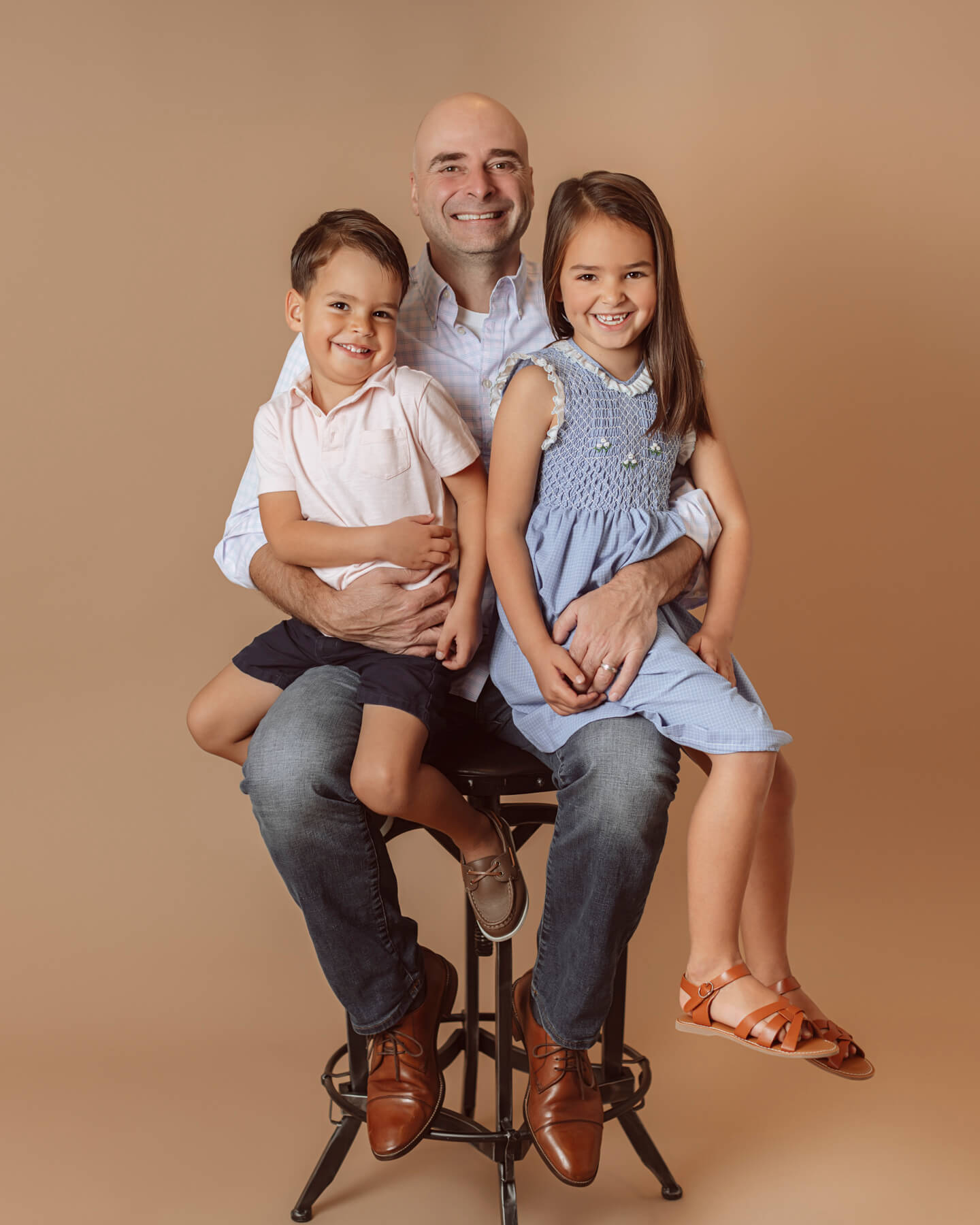 1 Dad and kid at the studio in Lexington MA-5