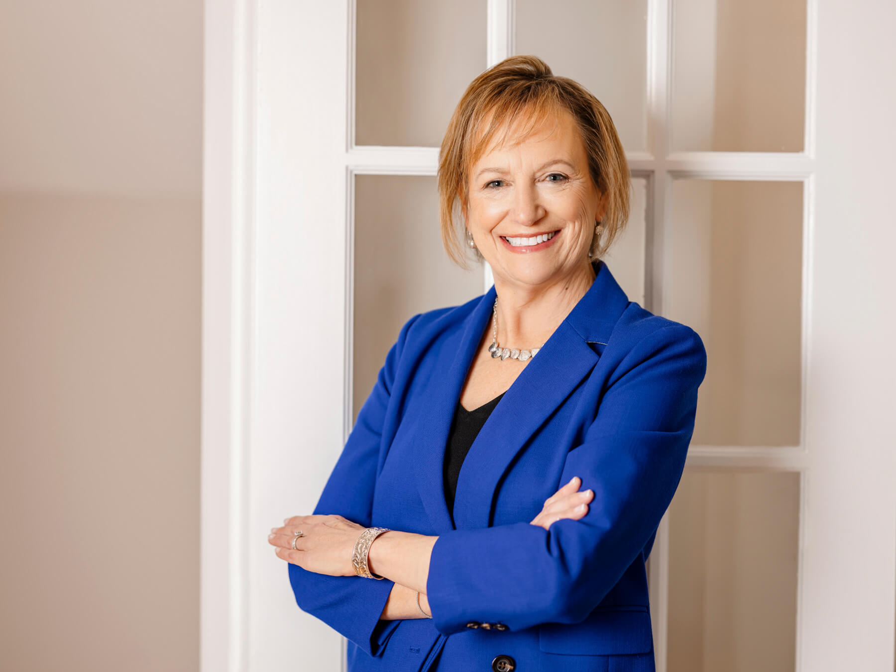 headshots in studio - women-14