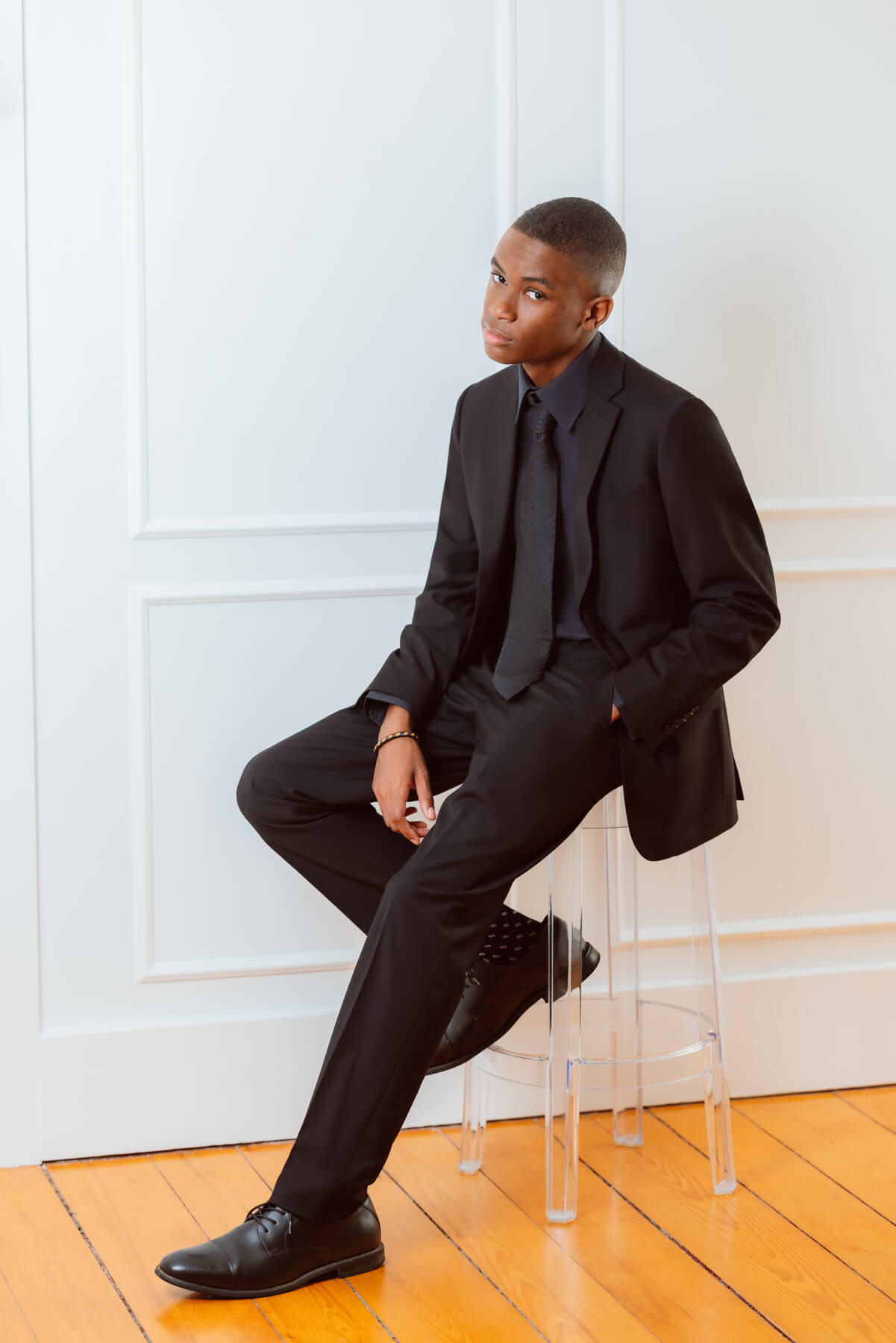 high school senior boy portaits in studio in lexington-5 (1)